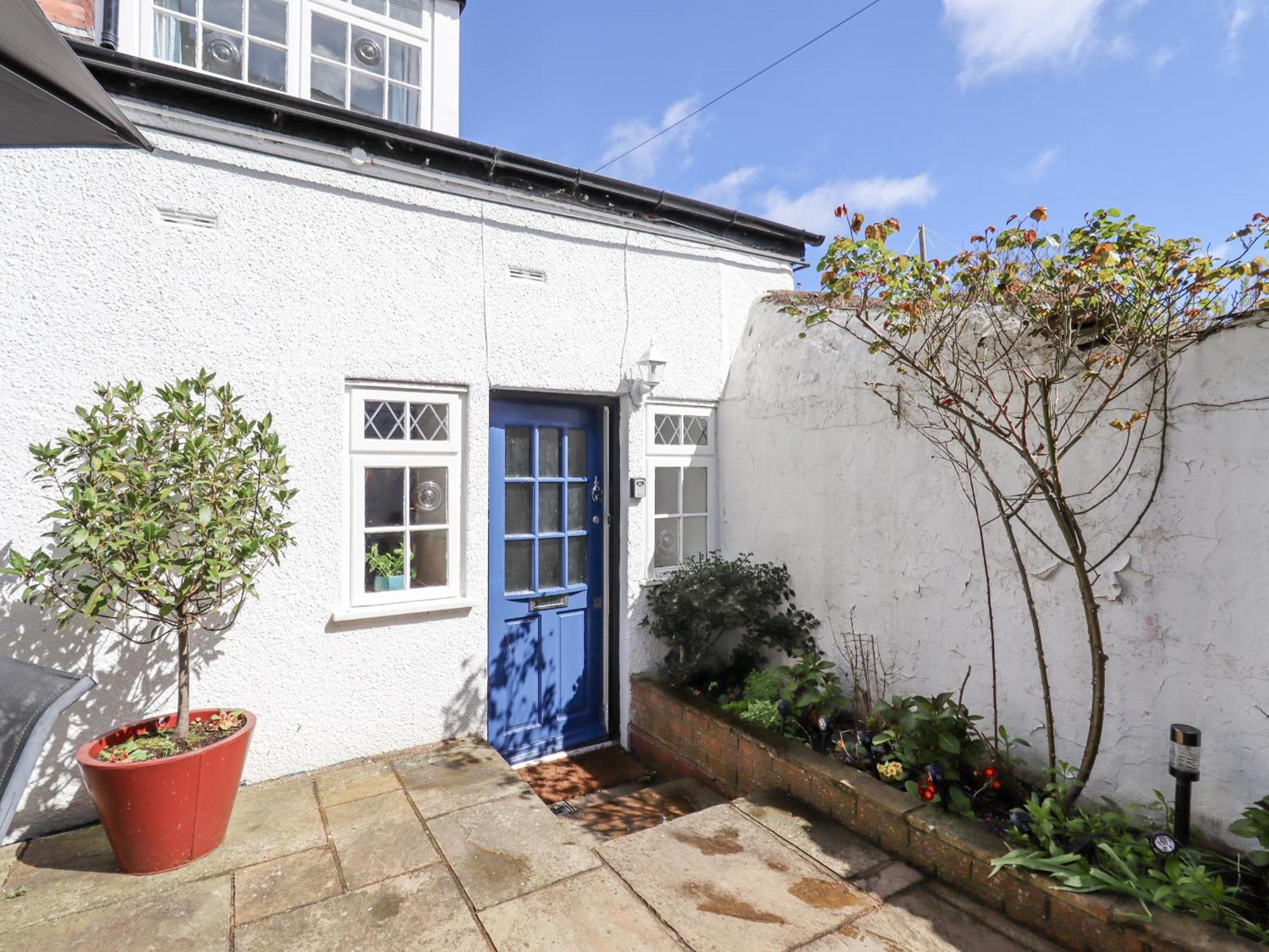 No 9 On The Riverbank Villa Llangollen Exterior photo